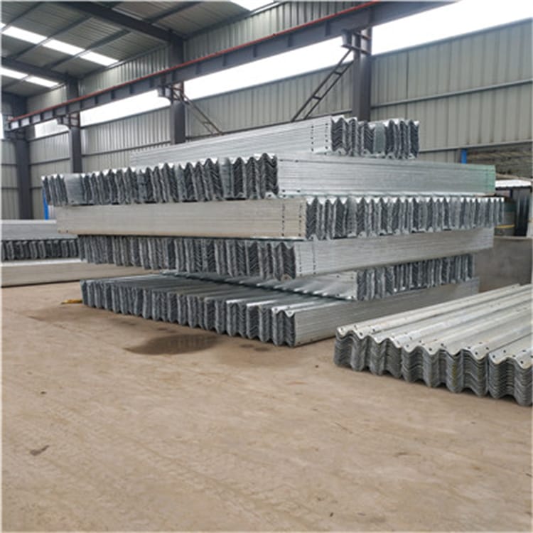 高速公路波形護(hù)欄板的系統(tǒng)原理
                  