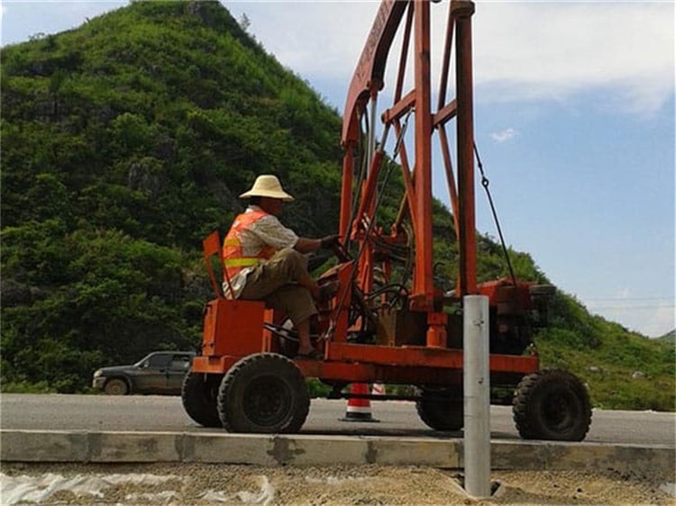 波形護(hù)欄板安裝有哪些標(biāo)準(zhǔn)