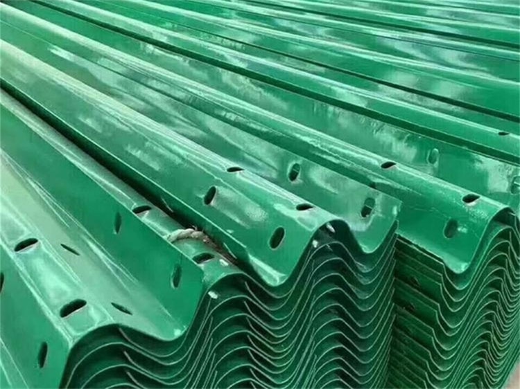 波形護(hù)欄板